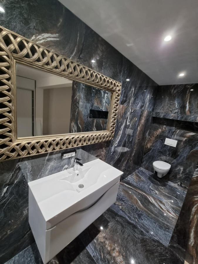 Sky apartmani&spa Leskovac  Exteriör bild