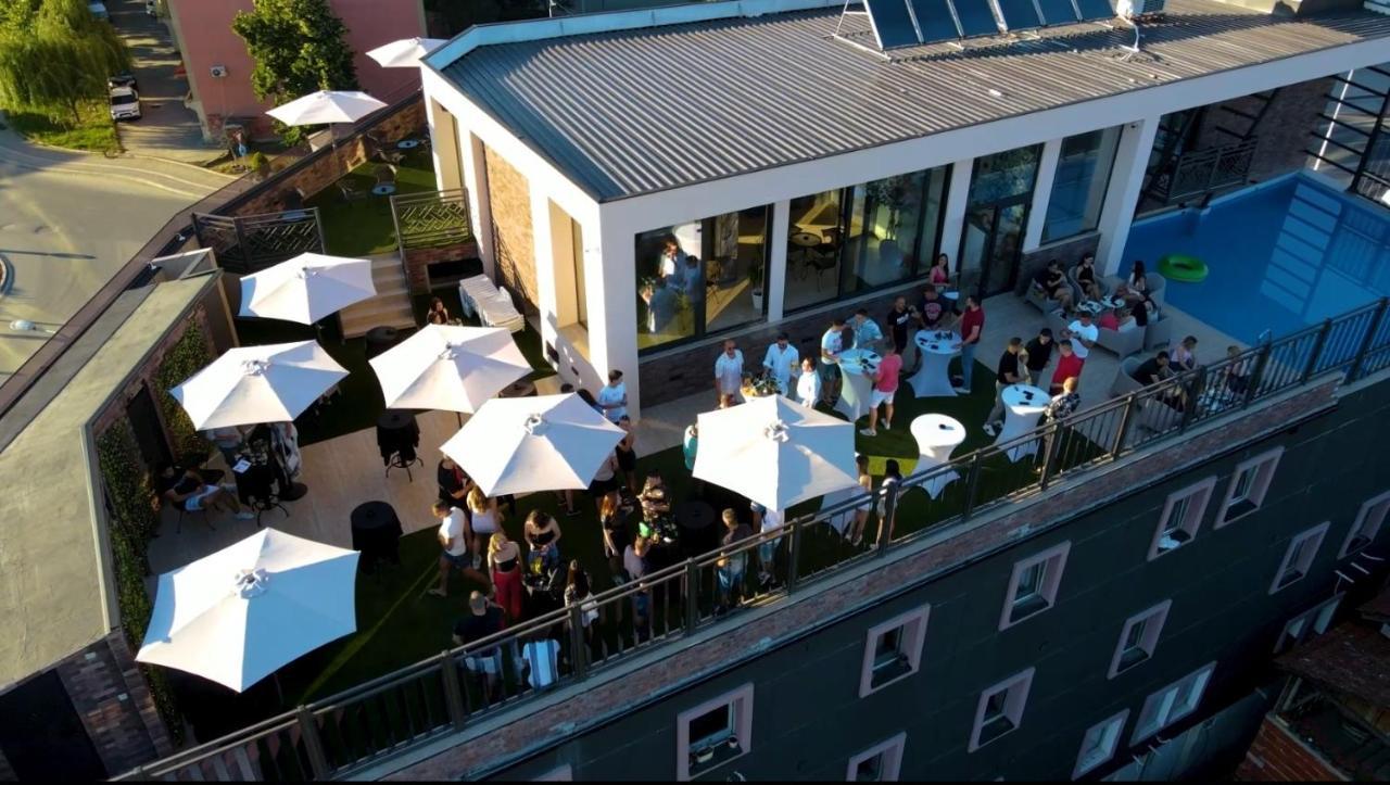 Sky apartmani&spa Leskovac  Exteriör bild