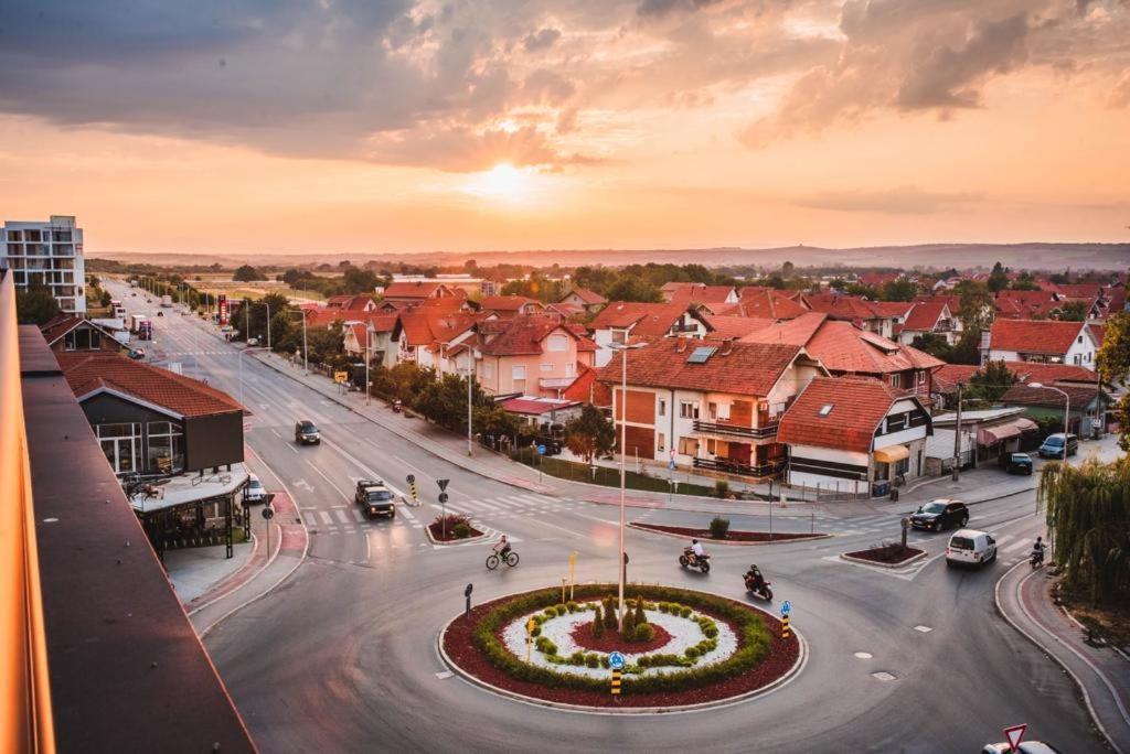 Sky apartmani&spa Leskovac  Exteriör bild