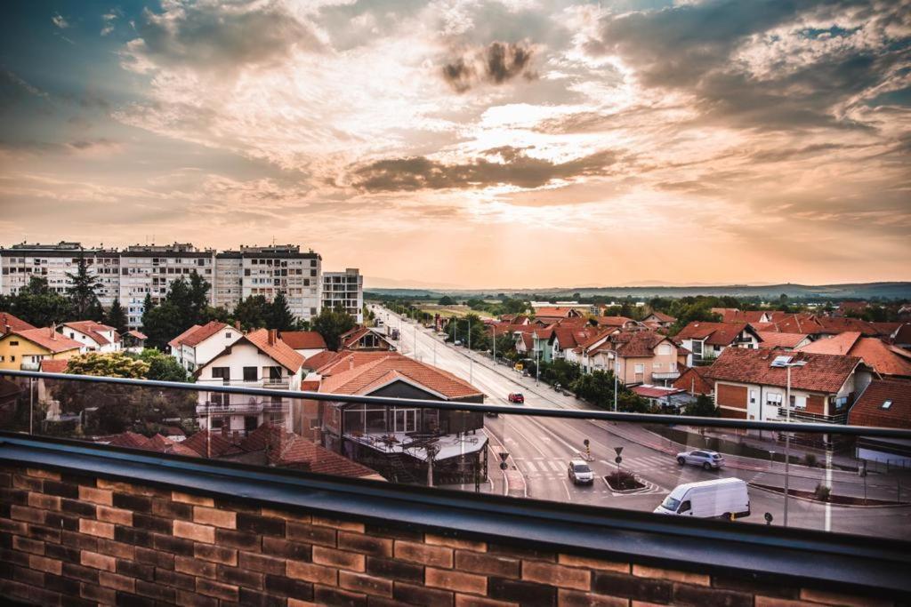 Sky apartmani&spa Leskovac  Exteriör bild