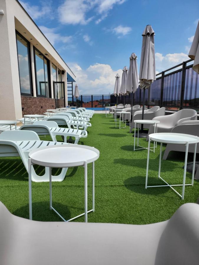 Sky apartmani&spa Leskovac  Exteriör bild