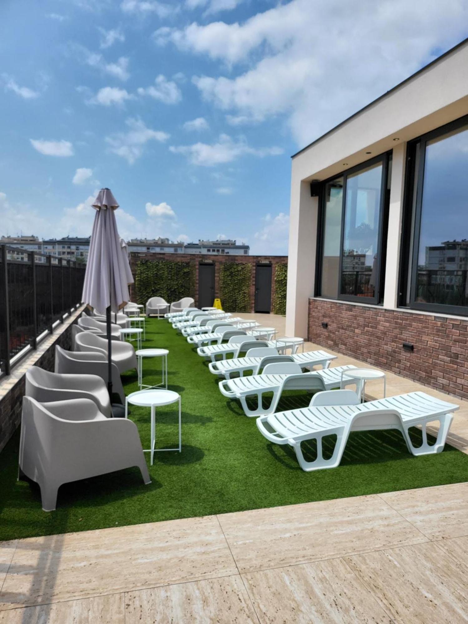 Sky apartmani&spa Leskovac  Rum bild