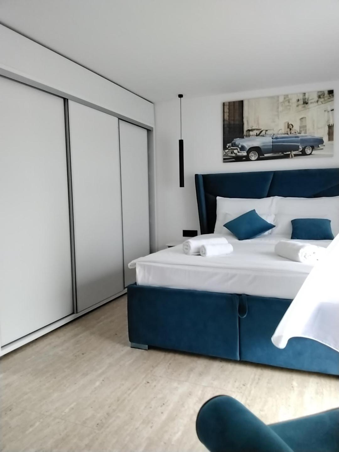 Sky apartmani&spa Leskovac  Rum bild